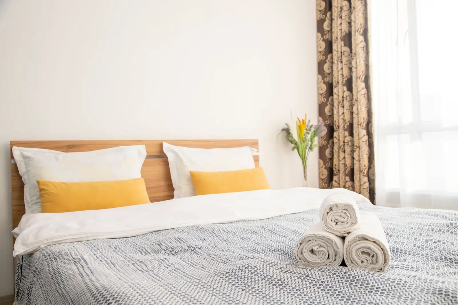 重庆LED显示屏组装中模组与控制卡的匹配选型要点